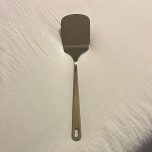 Stainless Steel Spatula - Wolfgang Puck’s Cafe Collection